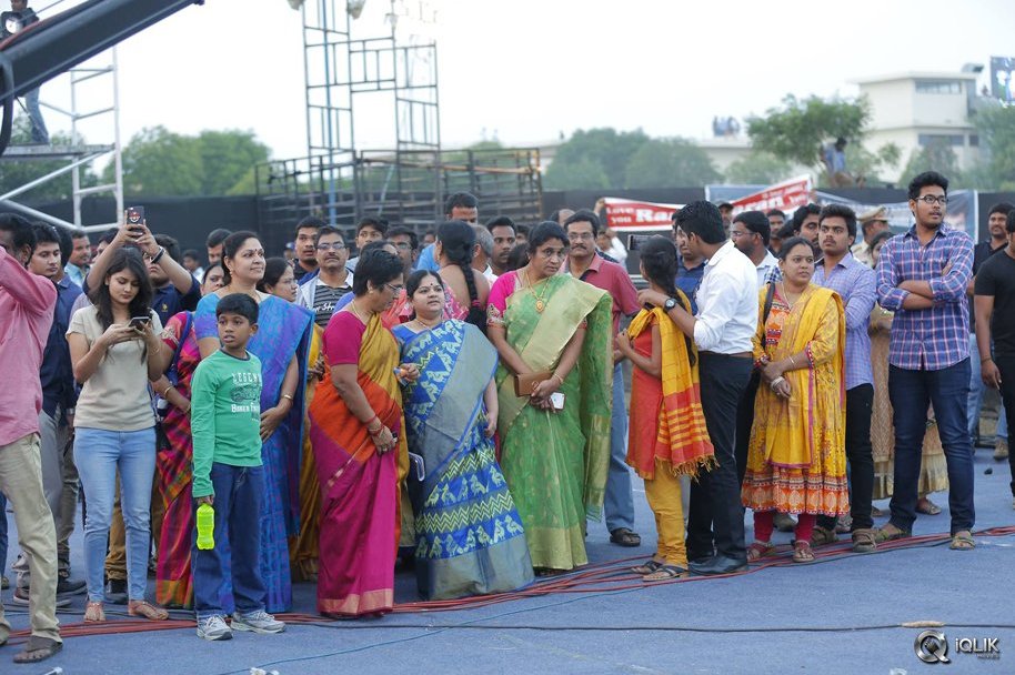 Khaidi-No-150-Pre-Release-Event